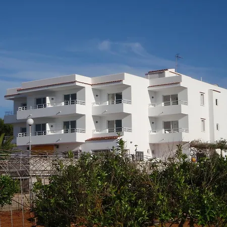 Hotel apartamentowy Sunset Oasis Ibiza Adults Only - New 2025